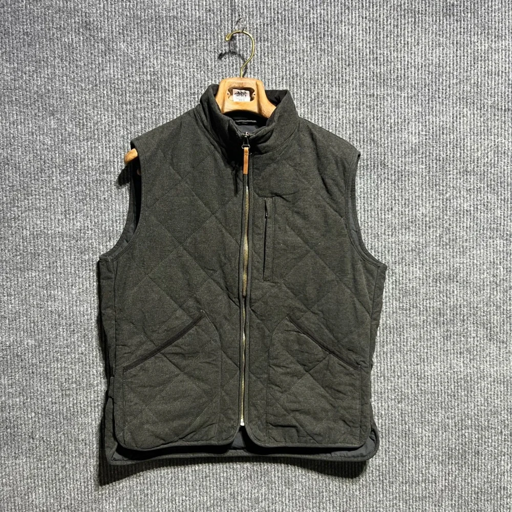 J Crew Sussex Quilted Vest Mens Medium Grey Olive Full Zip Pockets Heritage